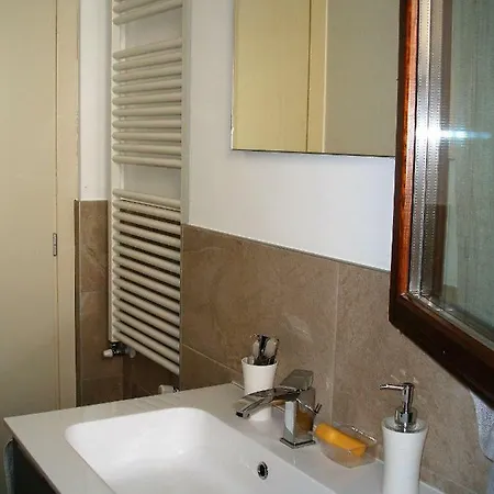 Apartment & *